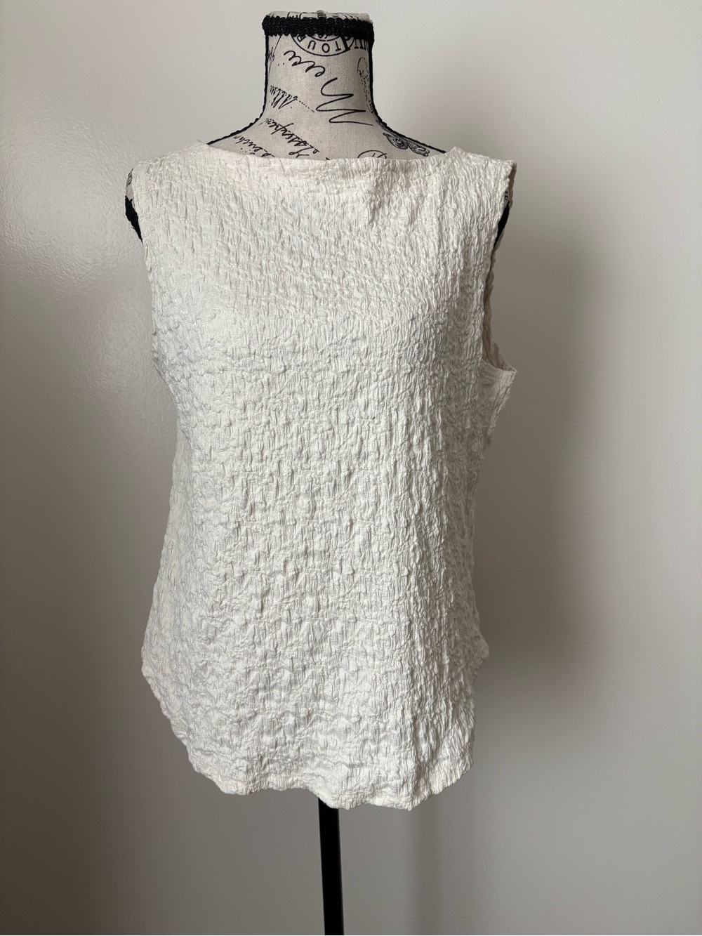 Simply Vera Vera Wang White Textured Sleeveless Camisole